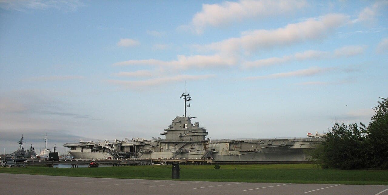 Patriots Point, South Carolina — destination view