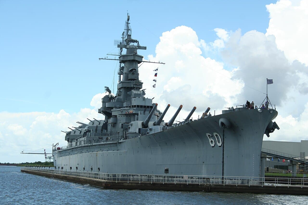 USS Alabama Battleship Memorial Park, Alabama — destination view