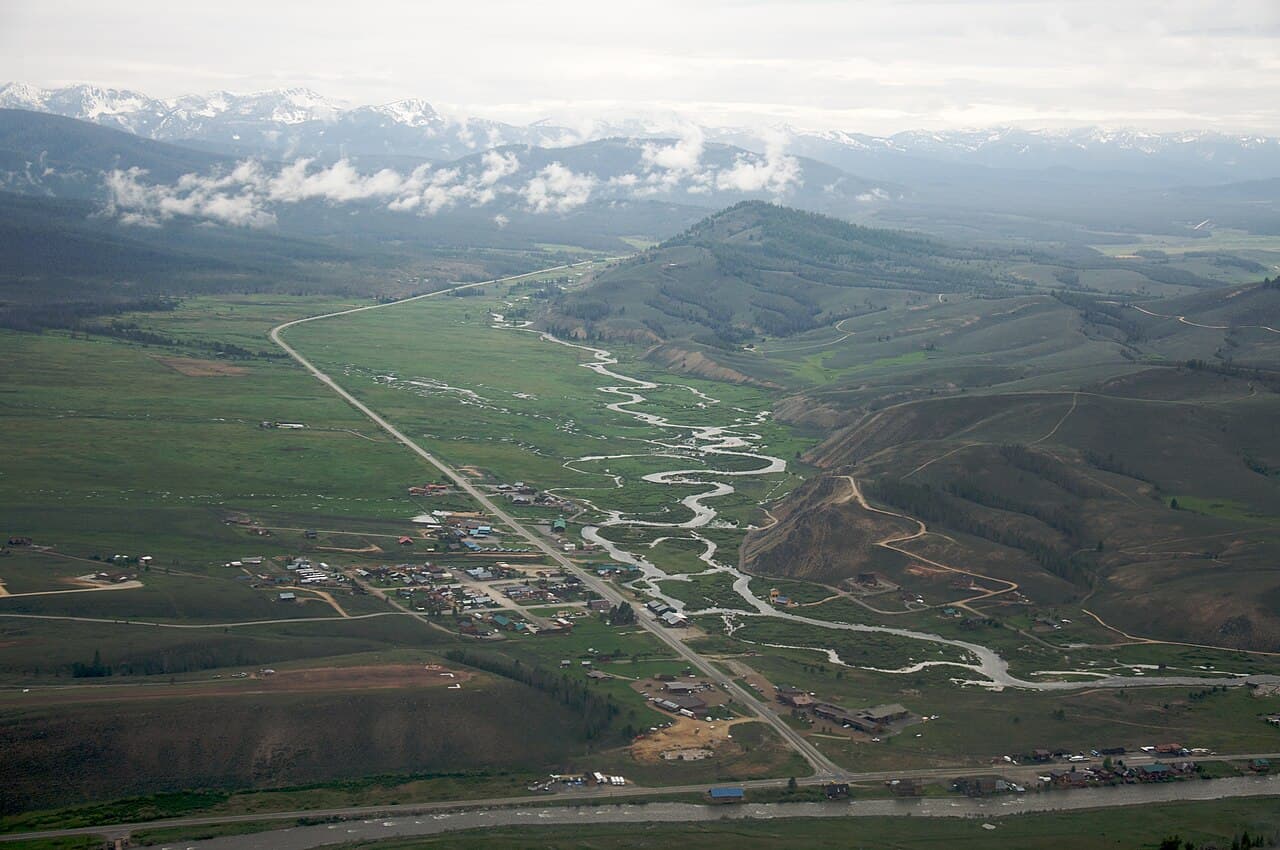 Stanley & Sawtooth Gateway, Idaho — destination view