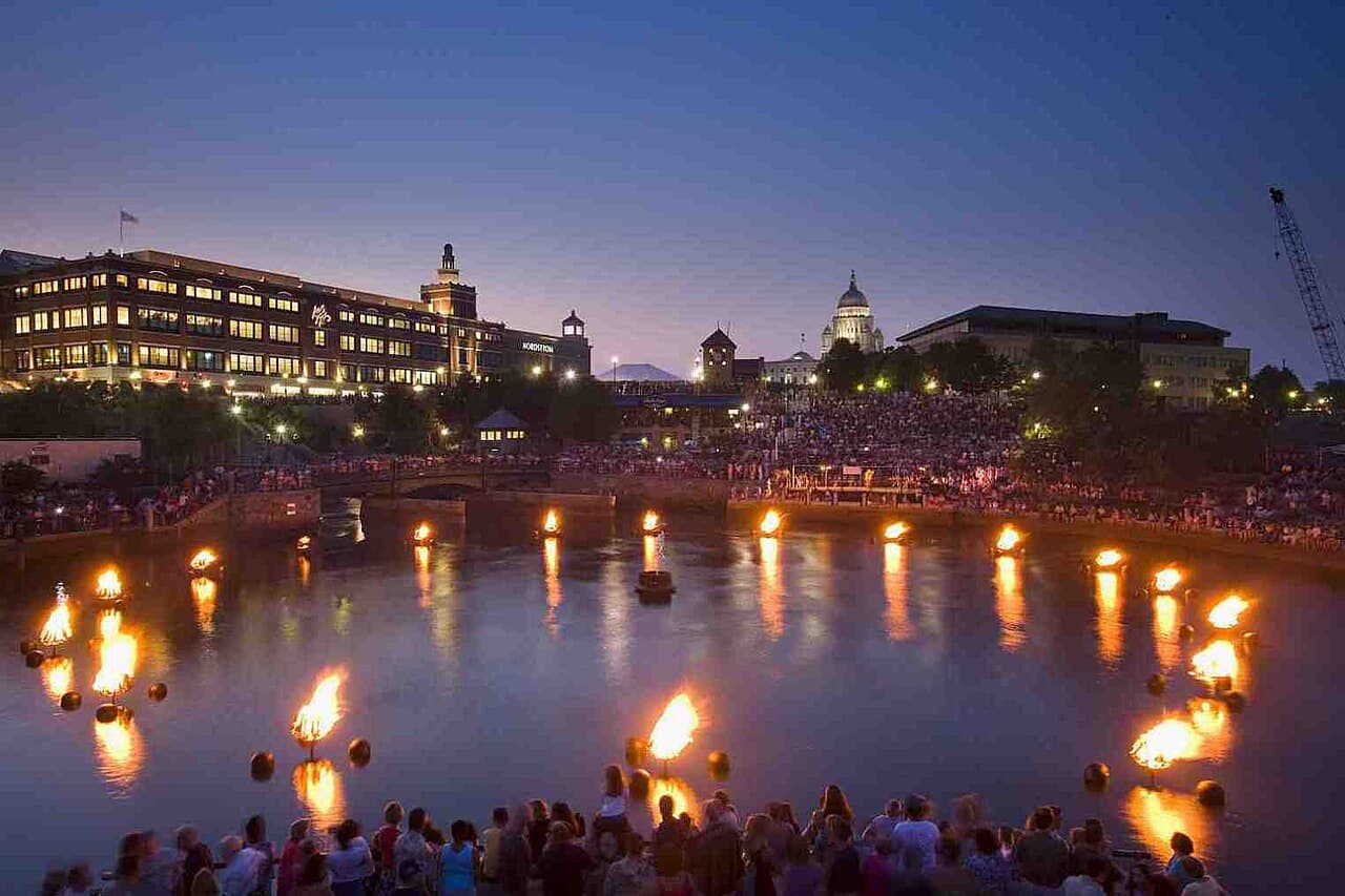 Providence WaterFire, Rhode Island — destination view