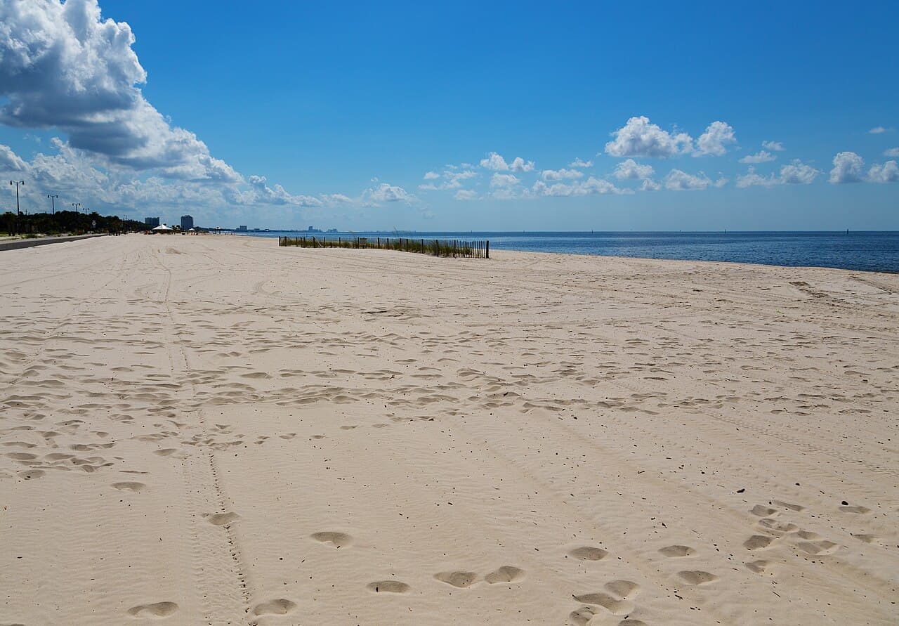 Gulfport Waterfront, Mississippi — destination view