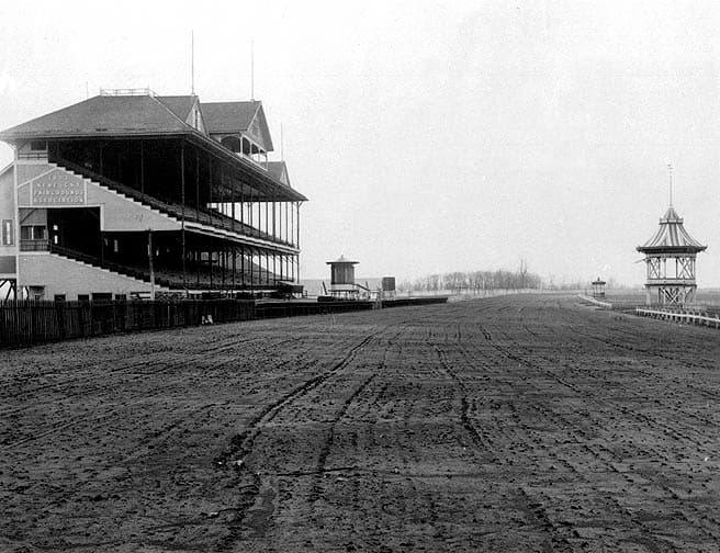 Red Mile Lexington, Kentucky — destination view